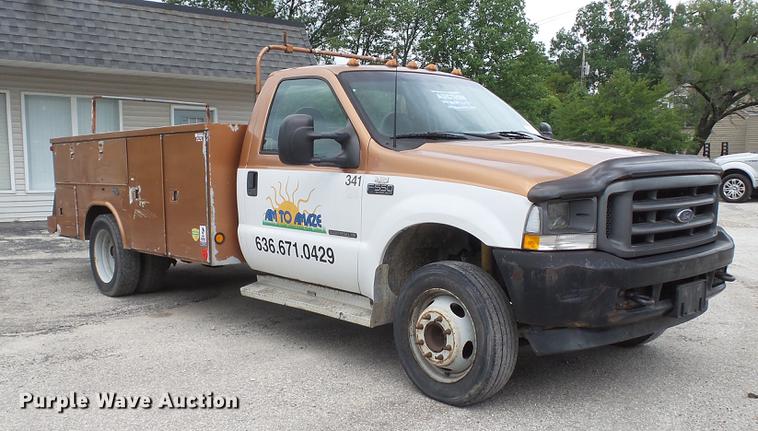 image for item DD7320 2003 Ford F550 Super Duty XL service truck