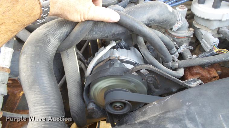 image for item DD7332 1988 Ford F250 XLT Lariat SuperCab pickup truck