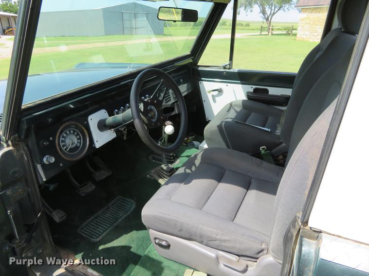 image for item DE6339 1973 Ford Bronco SUV