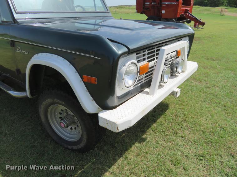 image for item DE6339 1973 Ford Bronco SUV