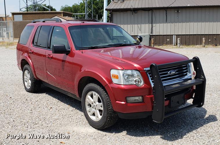image for item DF2404 2008 Ford Explorer SUV