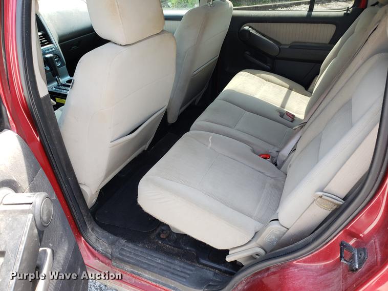 image for item DF2404 2008 Ford Explorer SUV