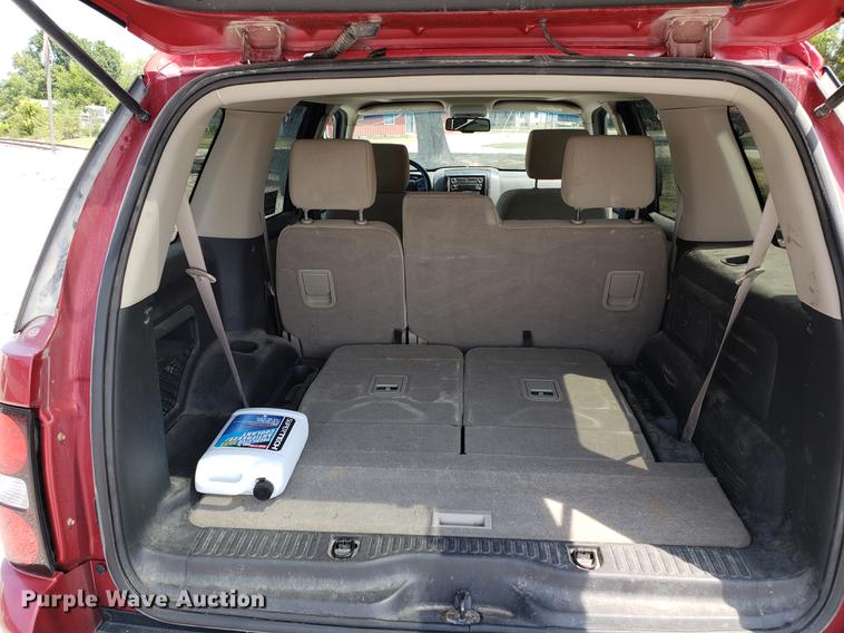 image for item DF2404 2008 Ford Explorer SUV
