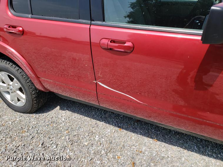 image for item DF2404 2008 Ford Explorer SUV