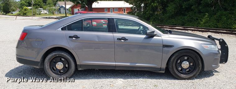 image for item DF2405 2013 Ford Taurus Police