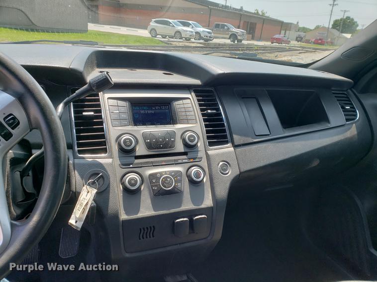 image for item DF2405 2013 Ford Taurus Police