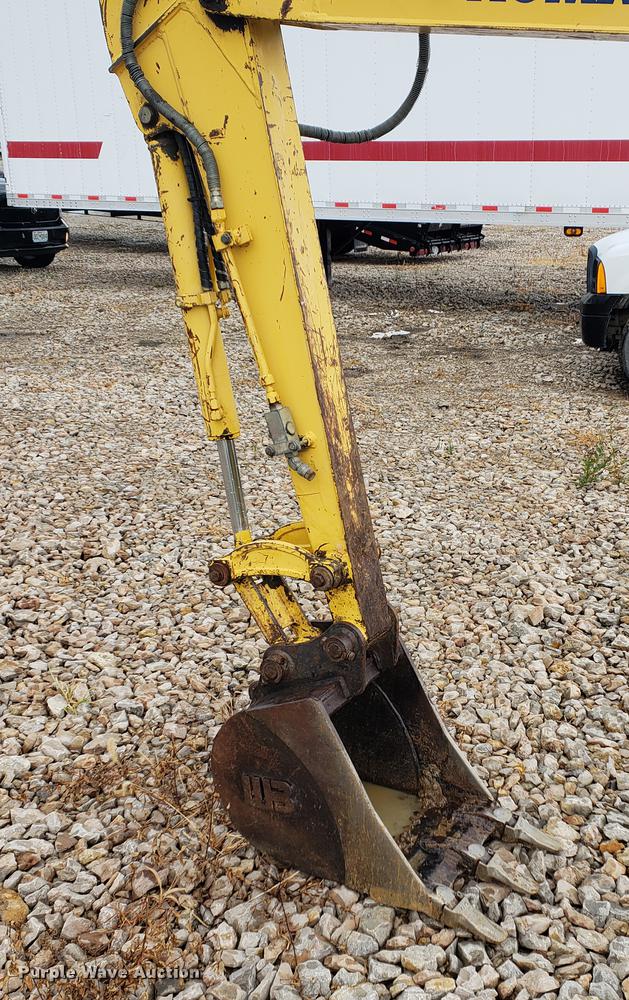 image for item DF2406 2003 Komatsu PC35MR mini excavator