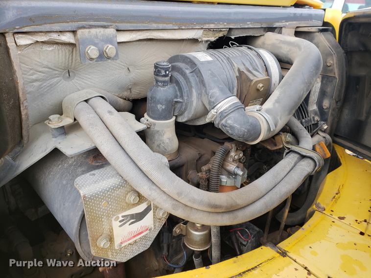 image for item DF2406 2003 Komatsu PC35MR mini excavator