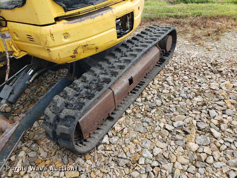 image for item DF2406 2003 Komatsu PC35MR mini excavator