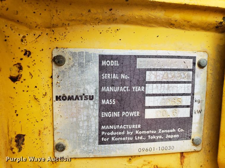 image for item DF2406 2003 Komatsu PC35MR mini excavator