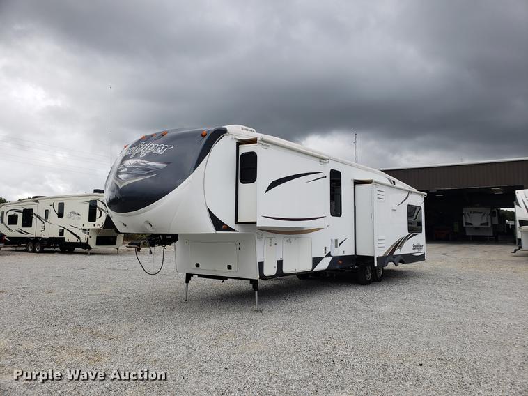 image for item DF2415 2013 Forest River Sandpiper camper