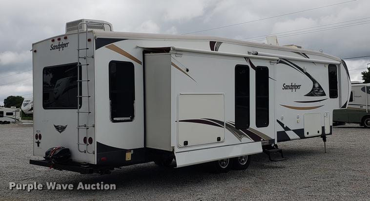 image for item DF2415 2013 Forest River Sandpiper camper