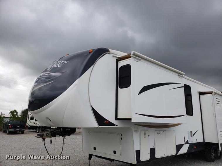 image for item DF2415 2013 Forest River Sandpiper camper