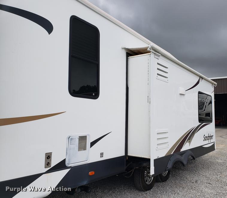 image for item DF2415 2013 Forest River Sandpiper camper