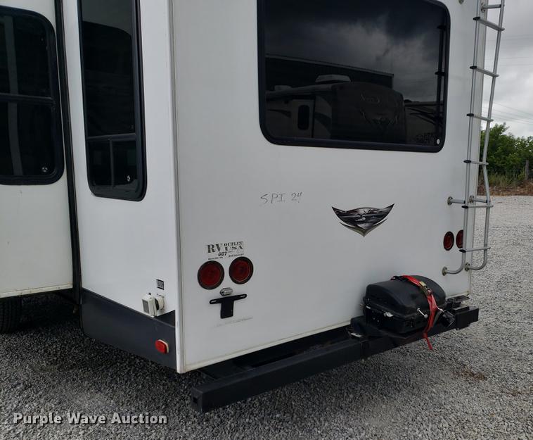 image for item DF2415 2013 Forest River Sandpiper camper