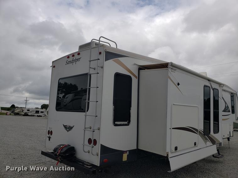 image for item DF2415 2013 Forest River Sandpiper camper