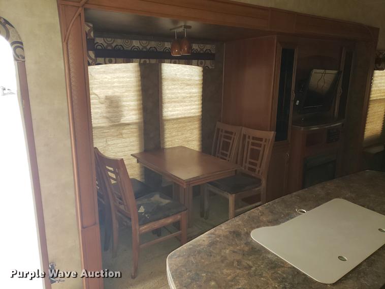 image for item DF2415 2013 Forest River Sandpiper camper