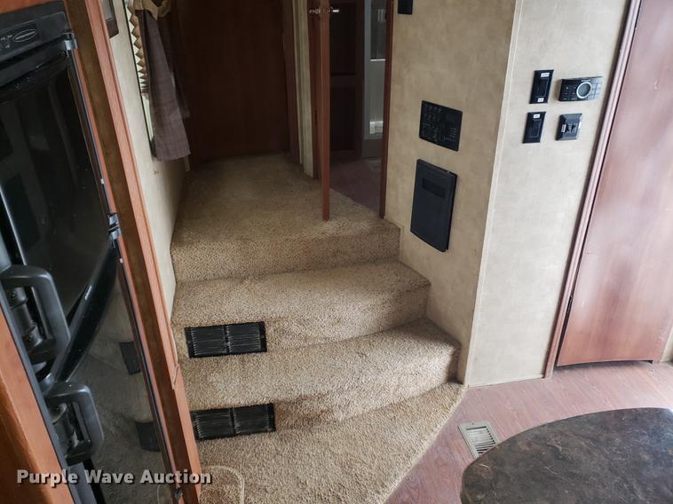 image for item DF2415 2013 Forest River Sandpiper camper