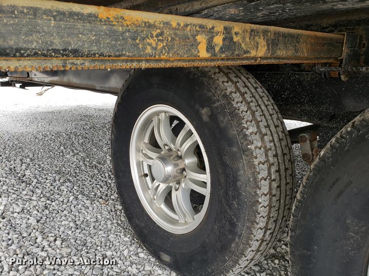 image for item DF2415 2013 Forest River Sandpiper camper