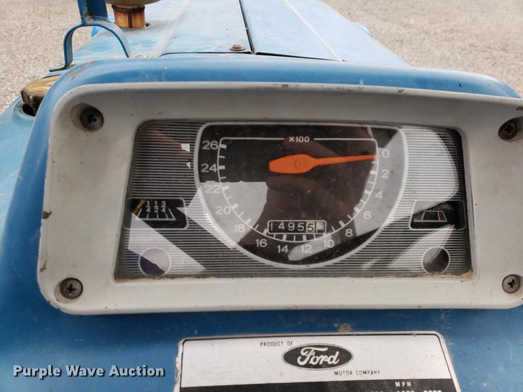 image for item DF2417 Ford 3000 tractor