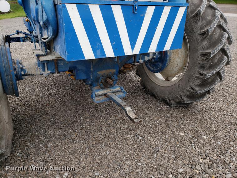image for item DF2417 Ford 3000 tractor