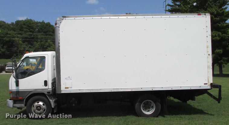 image for item DF3281 1996 Mitsubishi Fuso FE-SP box truck