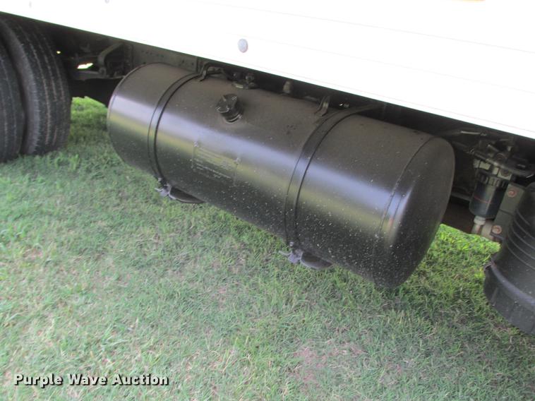 image for item DF3281 1996 Mitsubishi Fuso FE-SP box truck