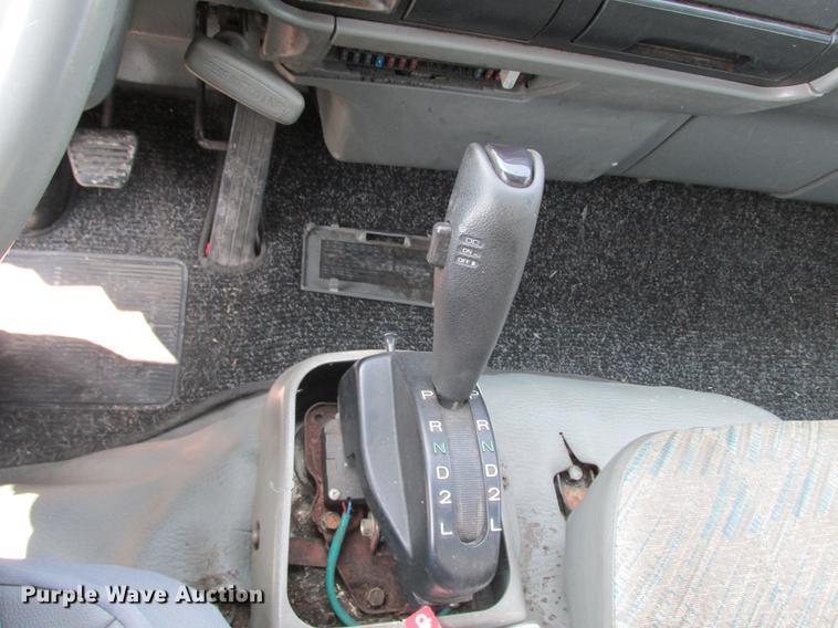 image for item DF3281 1996 Mitsubishi Fuso FE-SP box truck