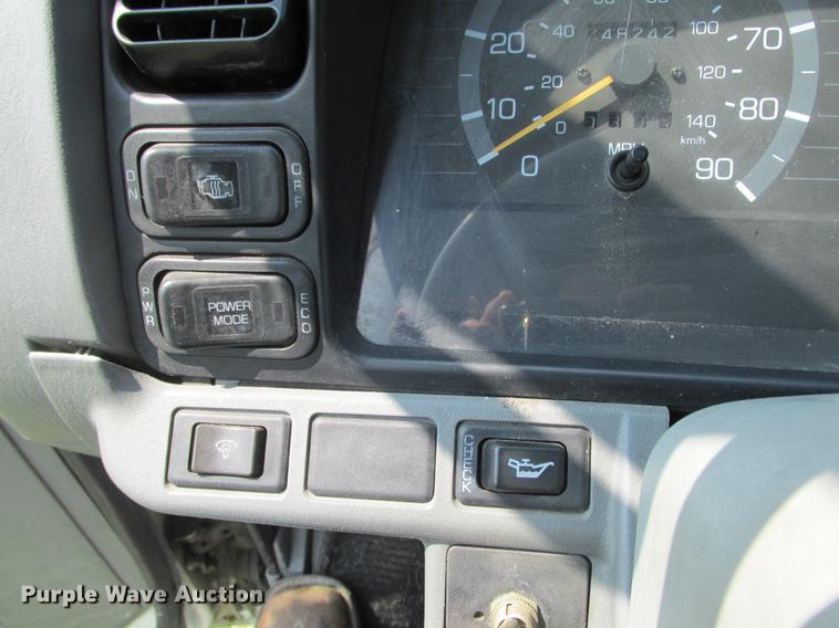 image for item DF3281 1996 Mitsubishi Fuso FE-SP box truck