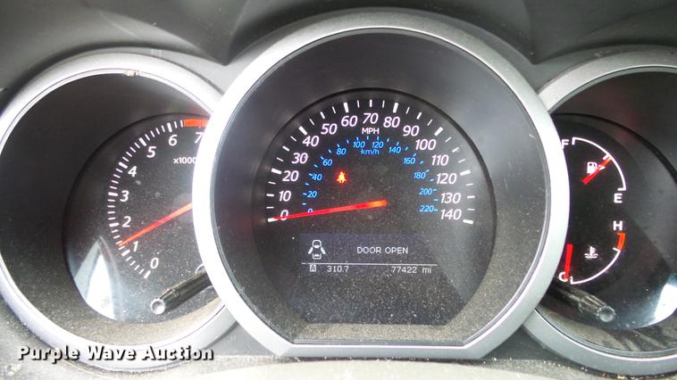 image for item DF4319 2012 Suzuki Grand Vitara SUV