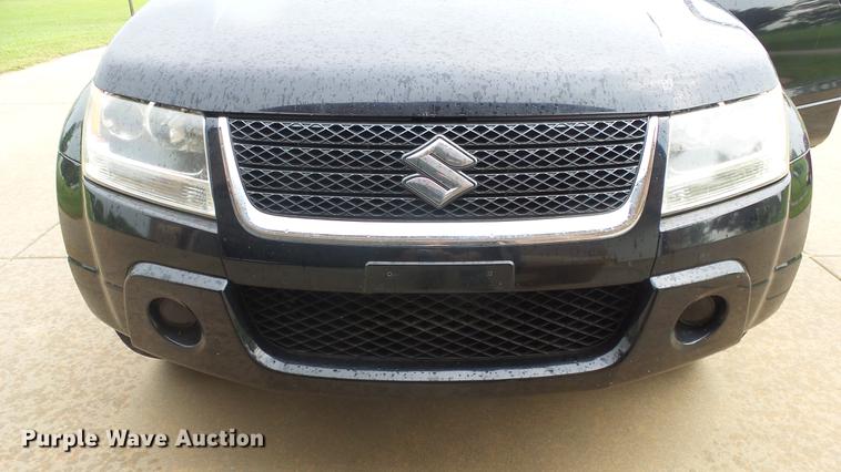 image for item DF4319 2012 Suzuki Grand Vitara SUV