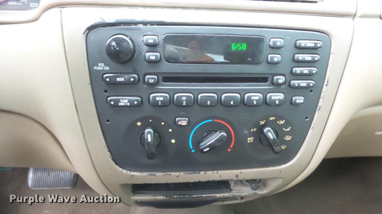 image for item DF4320 2006 Ford Taurus