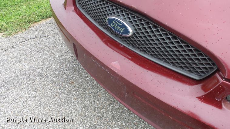 image for item DF4320 2006 Ford Taurus