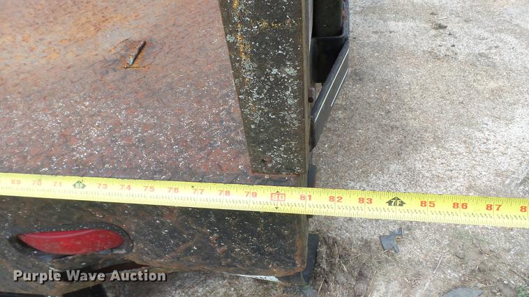 image for item DM9893 2004 Maxwell flatbed