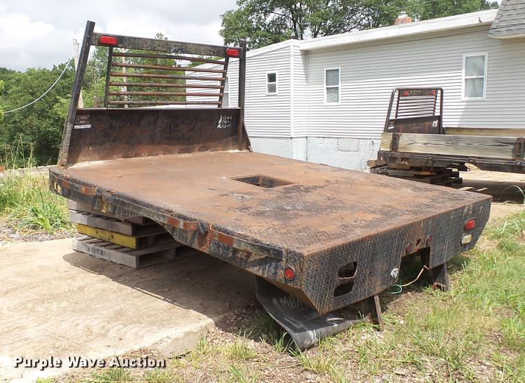 image for item DM9894 2002 Maxwell flatbed