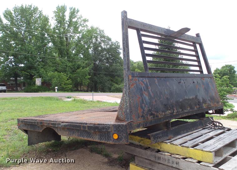 image for item DM9894 2002 Maxwell flatbed