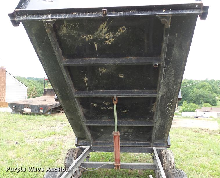 image for item DM9895 2013 Extreme dump trailer