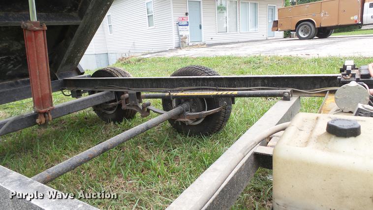 image for item DM9895 2013 Extreme dump trailer