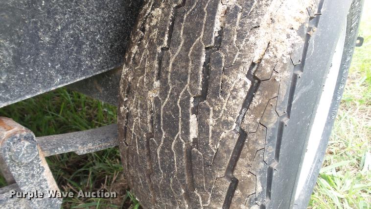 image for item DM9895 2013 Extreme dump trailer