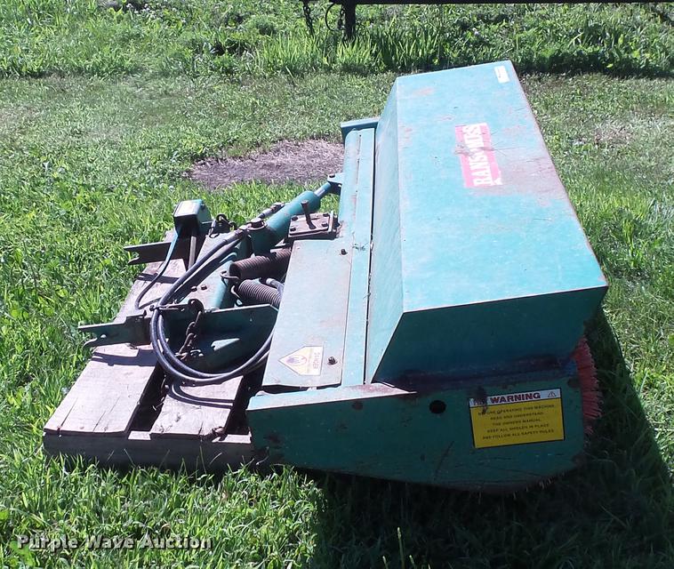 image for item DV9482 Ransomes RS350 broom