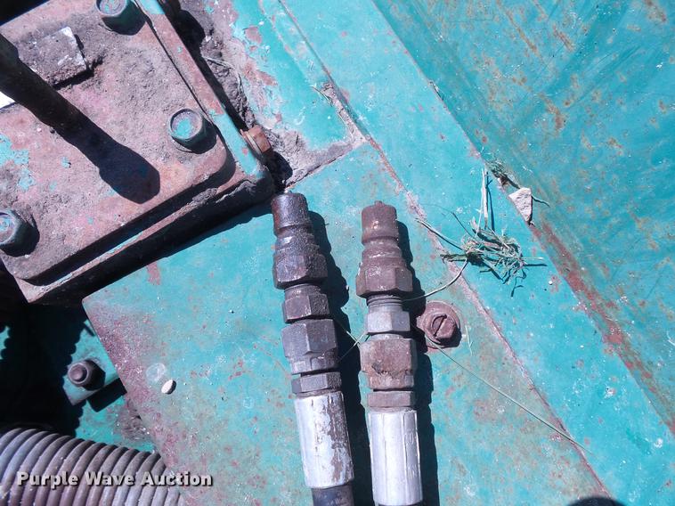 image for item DV9482 Ransomes RS350 broom