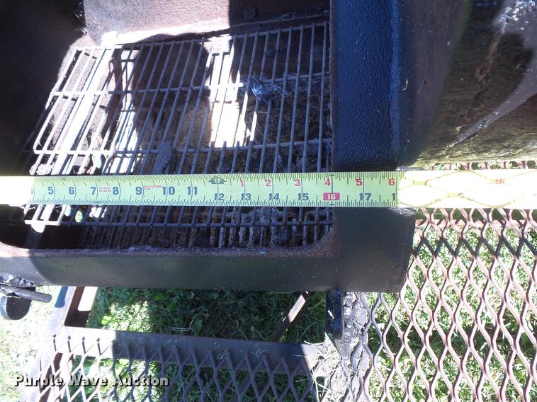 image for item DV9483 Smoker/grill