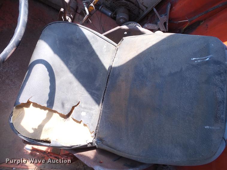 image for item DV9484 Eaton 1500 wheel loader