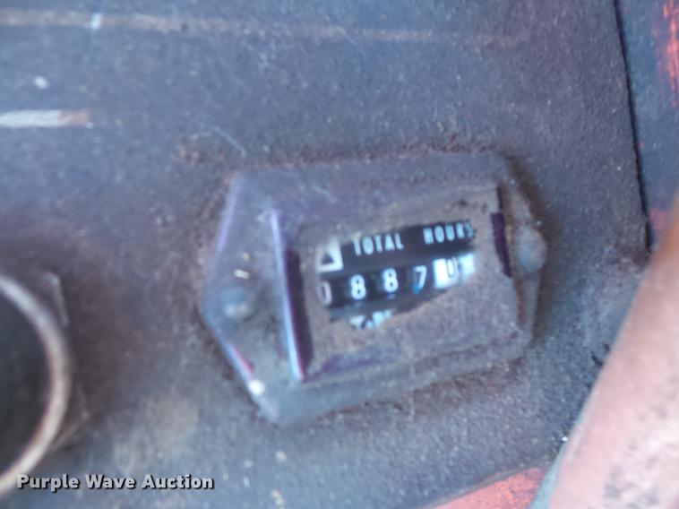 image for item DV9484 Eaton 1500 wheel loader