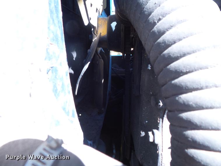 image for item DV9484 Eaton 1500 wheel loader