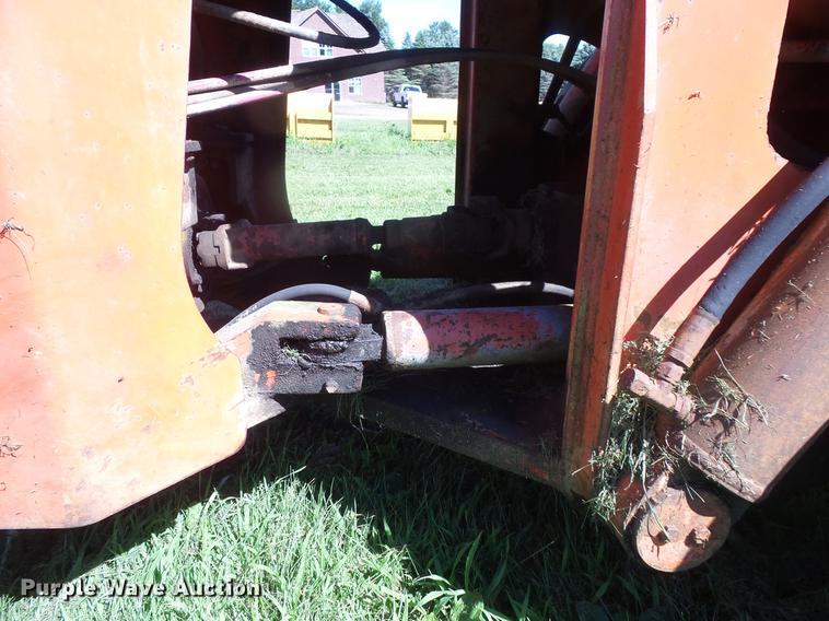 image for item DV9484 Eaton 1500 wheel loader