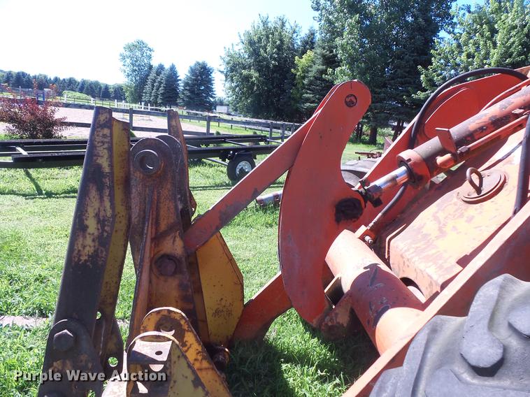 image for item DV9484 Eaton 1500 wheel loader