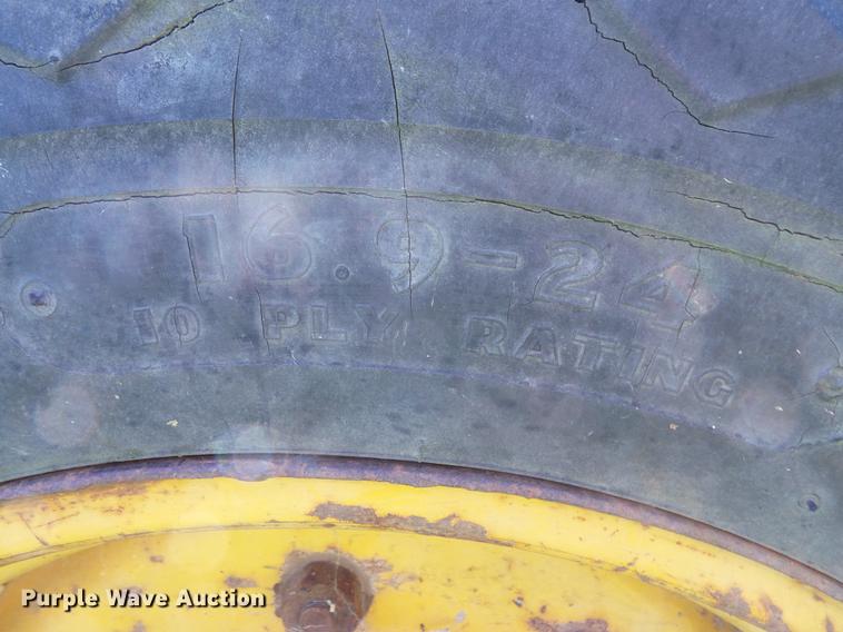 image for item DV9484 Eaton 1500 wheel loader