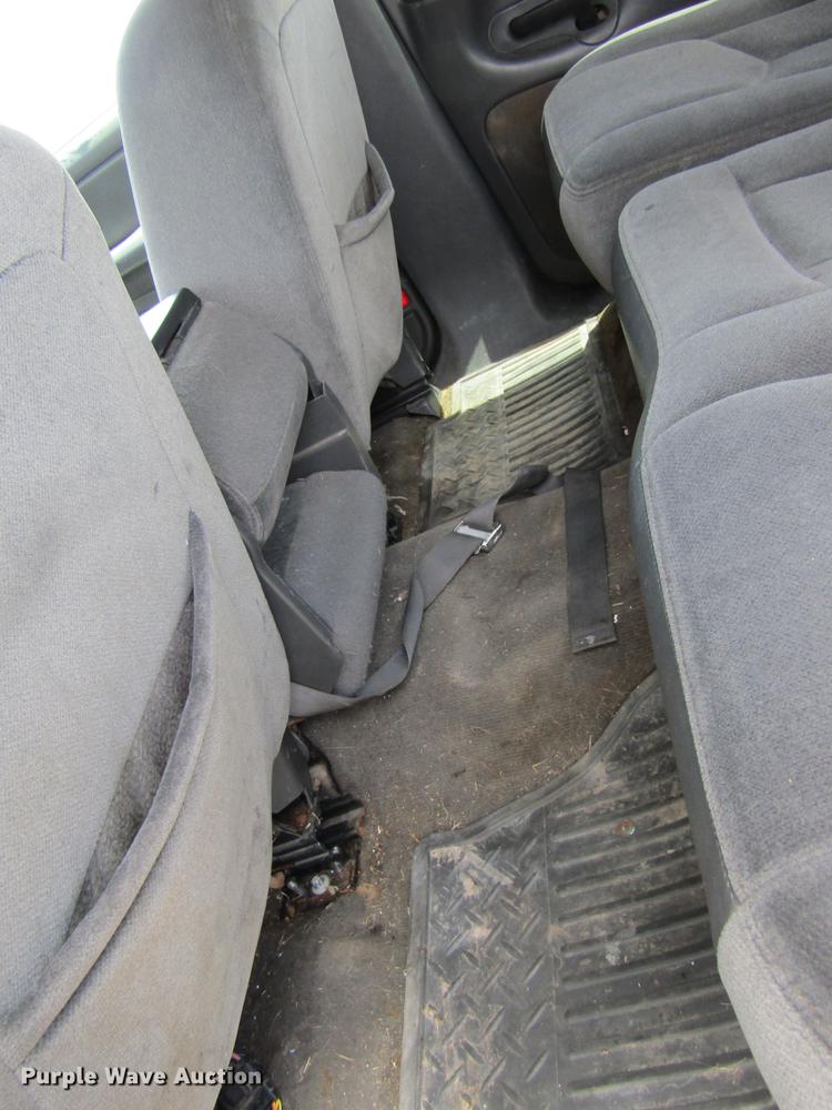 image for item DW9275 2007 GMC Sierra 1500 Crew Cab pickup truck