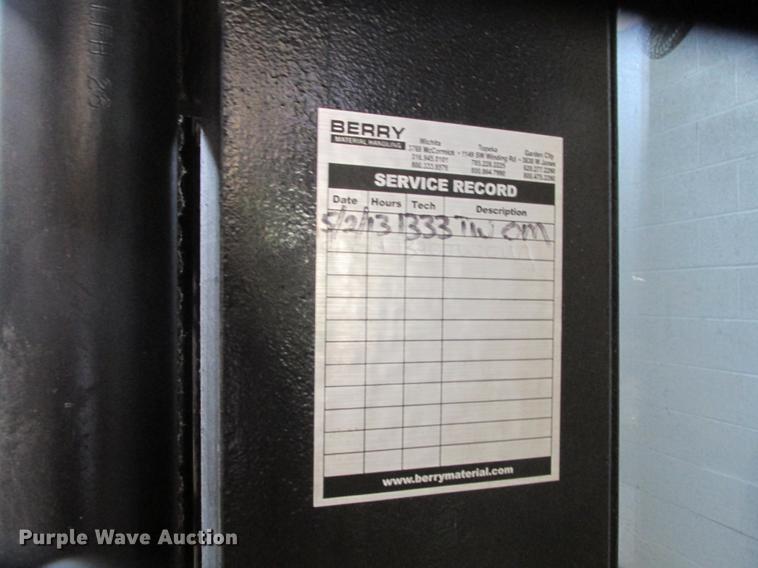 image for item DX9448 Yale C826N01933 forklift